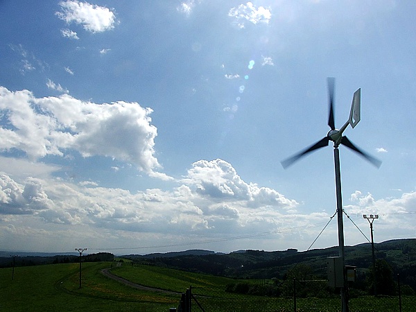 Větrná elektrárna po spuštění Větrná elektrárna po spuštění